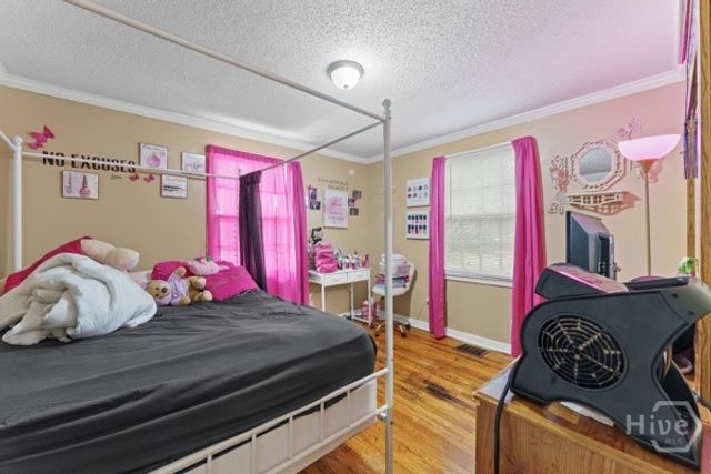 52 S Parkwood Drive, Savannah, GA 31404