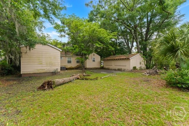 52 S Parkwood Drive, Savannah, GA 31404
