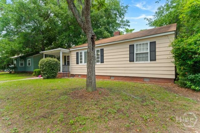 52 S Parkwood Drive, Savannah, GA 31404