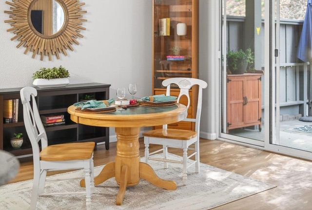 22 Flora Lane, Scotts Valley, CA 95066