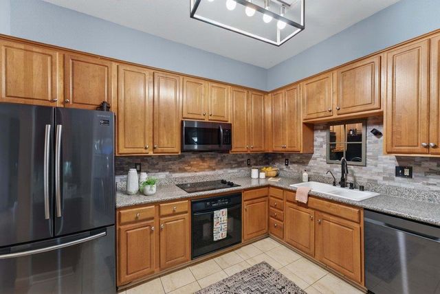 22 Flora Lane, Scotts Valley, CA 95066