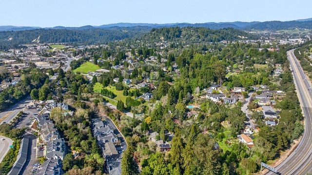 22 Flora Lane, Scotts Valley, CA 95066