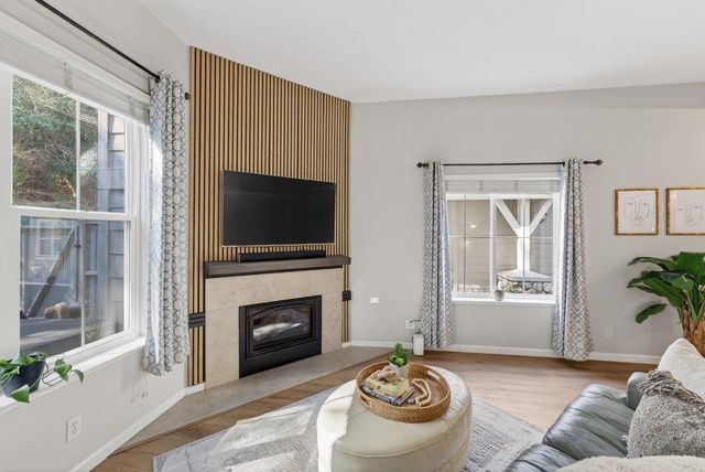 22 Flora Lane, Scotts Valley, CA 95066