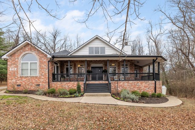 442 Lakeview Cir, Mount Juliet, TN 37122