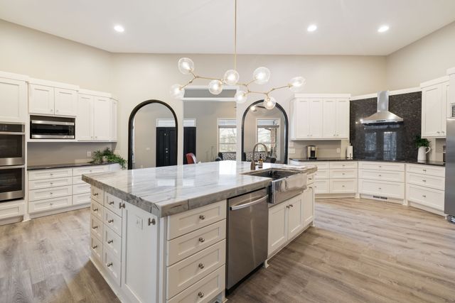 442 Lakeview Cir, Mount Juliet, TN 37122