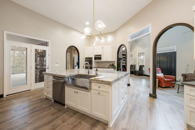 442 Lakeview Cir, Mount Juliet, TN 37122