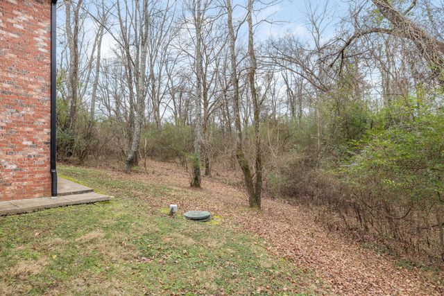 442 Lakeview Cir, Mount Juliet, TN 37122