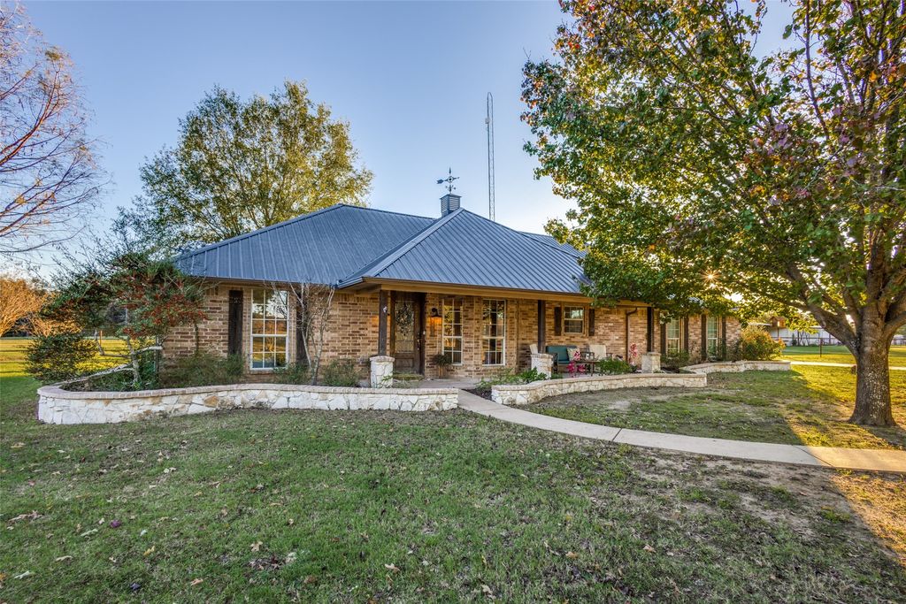 2414 Rs County Road 2610, Alba, TX 75410