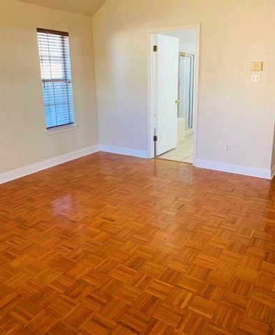 1114 Blue Fox DR, Austin, TX 78753