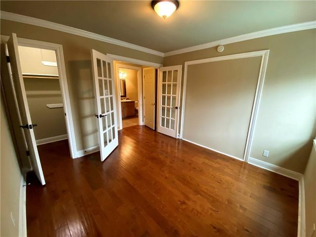2500 Steck Ave 2, Austin, TX 78757