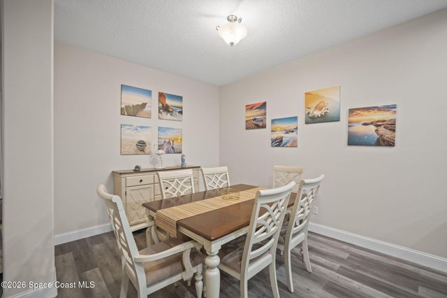 406 Pineapple Square SW, Vero Beach, FL 32962