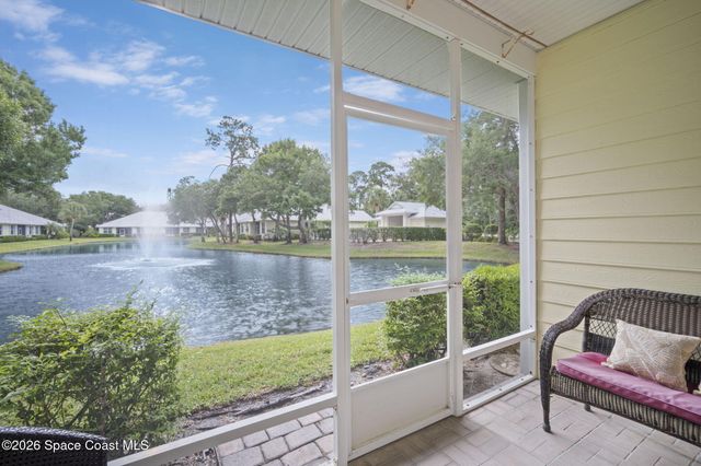 406 Pineapple Square SW, Vero Beach, FL 32962