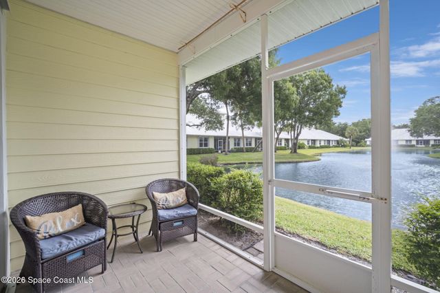 406 Pineapple Square SW, Vero Beach, FL 32962