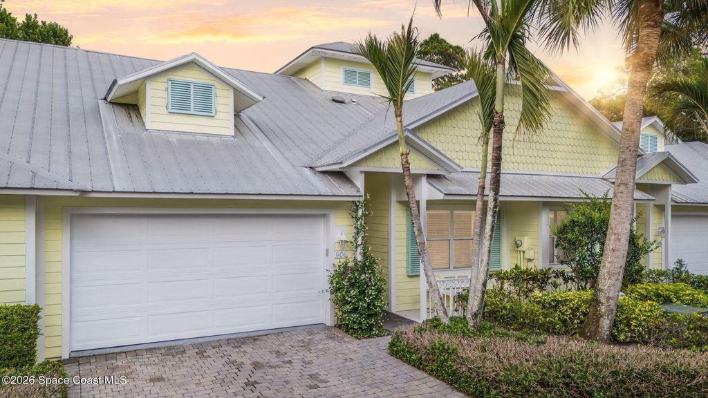 406 Pineapple Square SW, Vero Beach, FL 32962