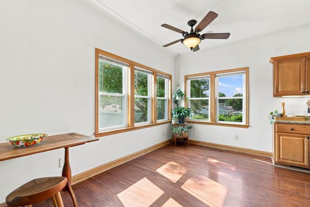 1500 Vincent Avenue N, Minneapolis, MN 55411