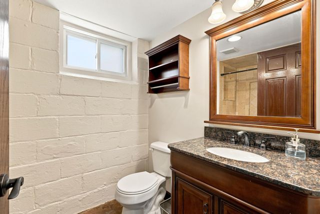 1500 Vincent Avenue N, Minneapolis, MN 55411