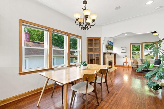 1500 Vincent Avenue N, Minneapolis, MN 55411