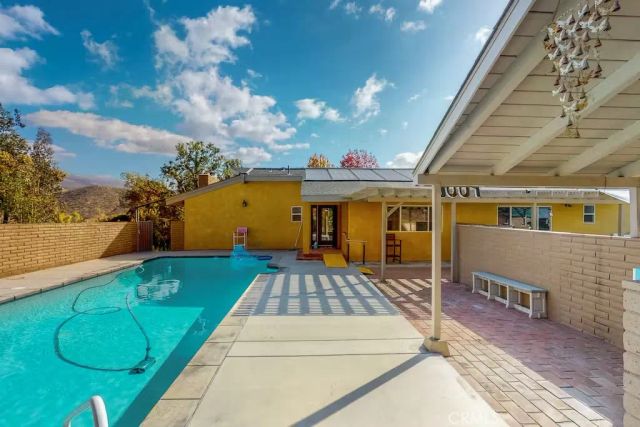 2846 Willow Glen Drive, El Cajon, CA 92019