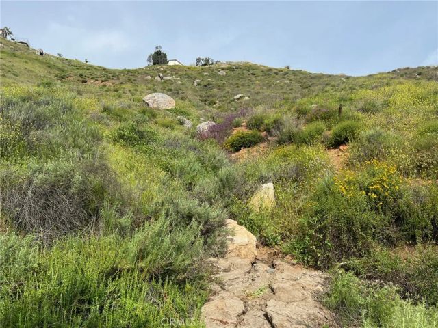 2846 Willow Glen Drive, El Cajon, CA 92019