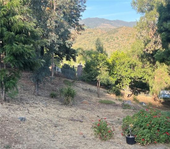 2846 Willow Glen Drive, El Cajon, CA 92019