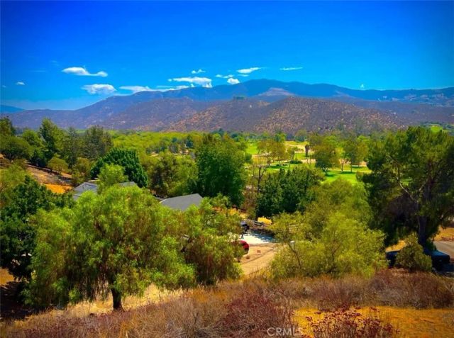 2846 Willow Glen Drive, El Cajon, CA 92019