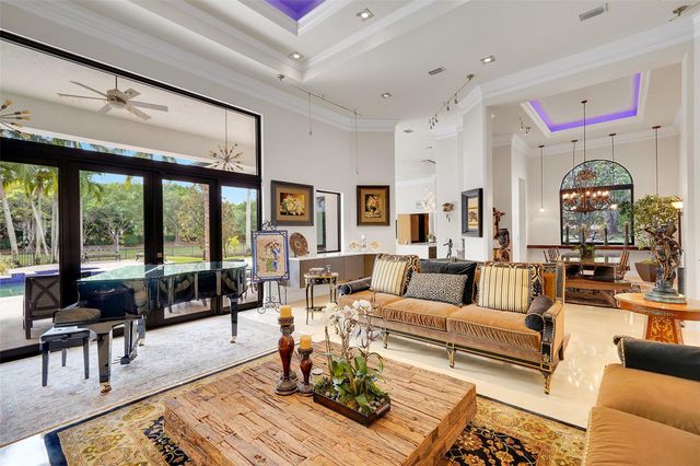 3600 Paddock Rd, Weston, FL 33331