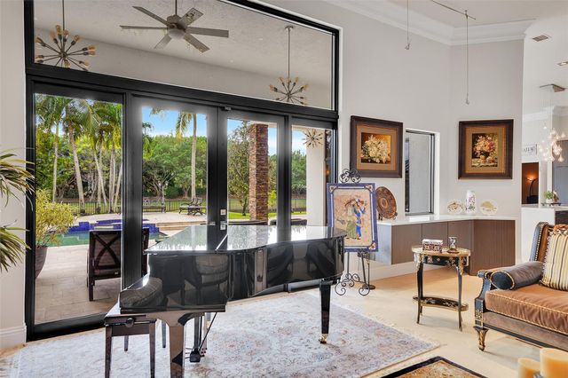 3600 Paddock Rd, Weston, FL 33331