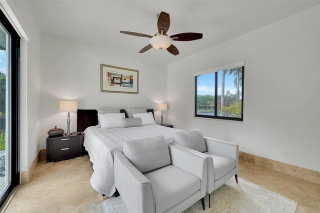 3600 Paddock Rd, Weston, FL 33331