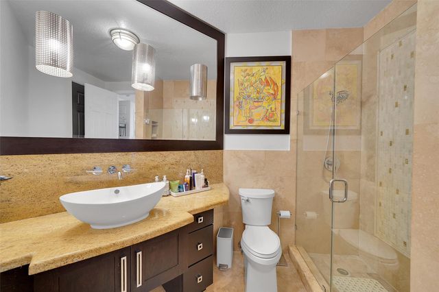 3600 Paddock Rd, Weston, FL 33331