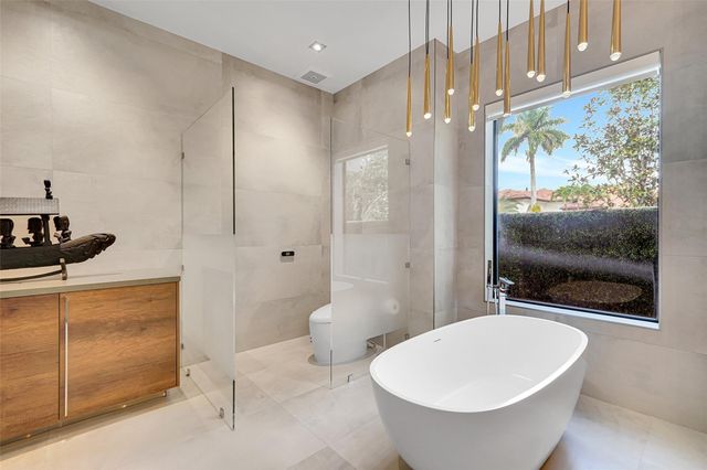 3600 Paddock Rd, Weston, FL 33331