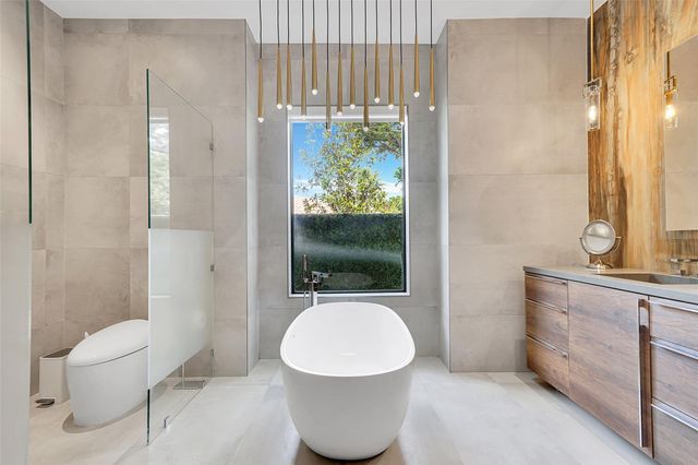 3600 Paddock Rd, Weston, FL 33331