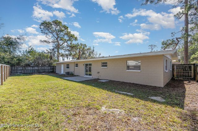1044 Holmes Street, Cocoa, FL 32922