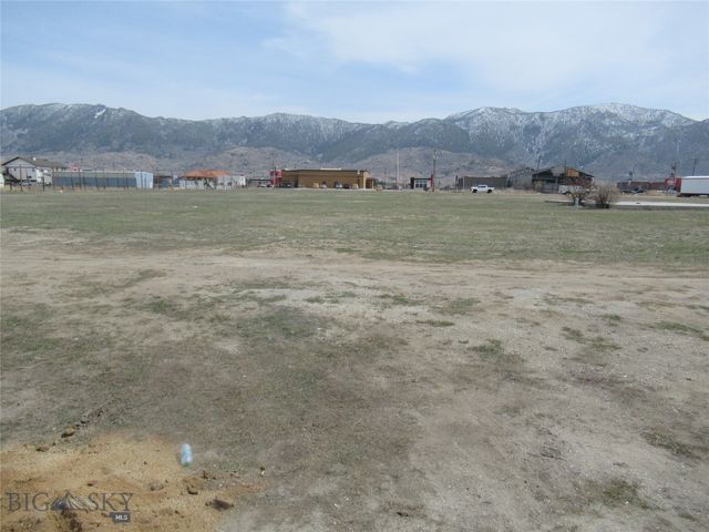 1830 Holmes, Butte, MT 59701