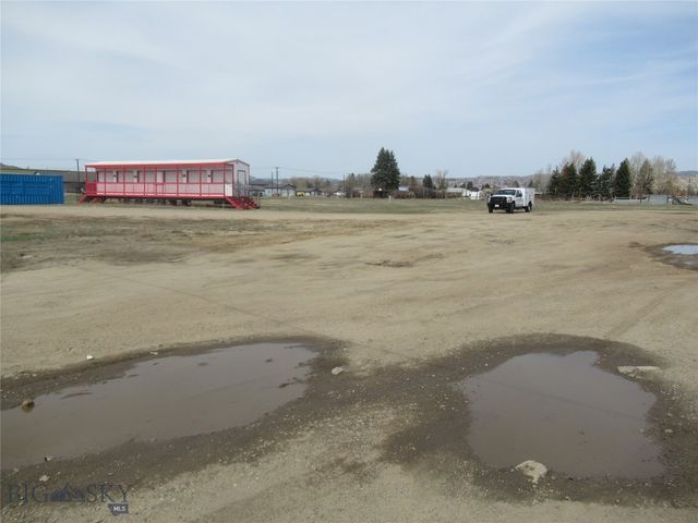 1830 Holmes, Butte, MT 59701