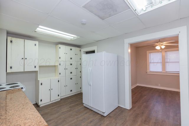 2214 S TAYLOR Street, Amarillo, TX 79109