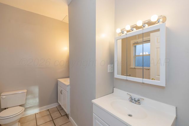 2214 S TAYLOR Street, Amarillo, TX 79109