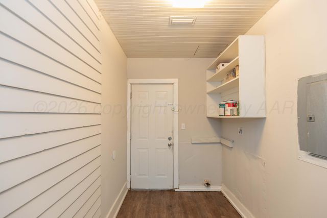 2214 S TAYLOR Street, Amarillo, TX 79109