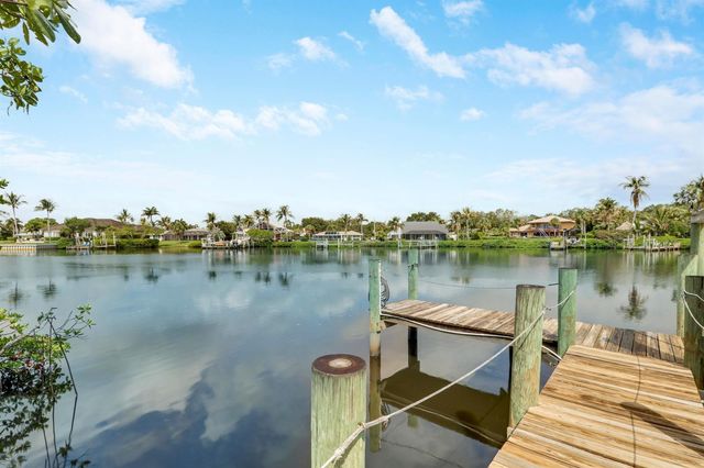 18791 SE River Ridge Road, Jupiter, FL 33469