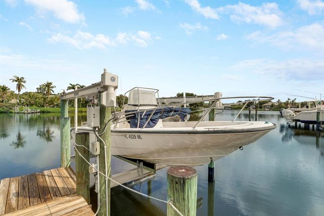 18791 SE River Ridge Road, Jupiter, FL 33469