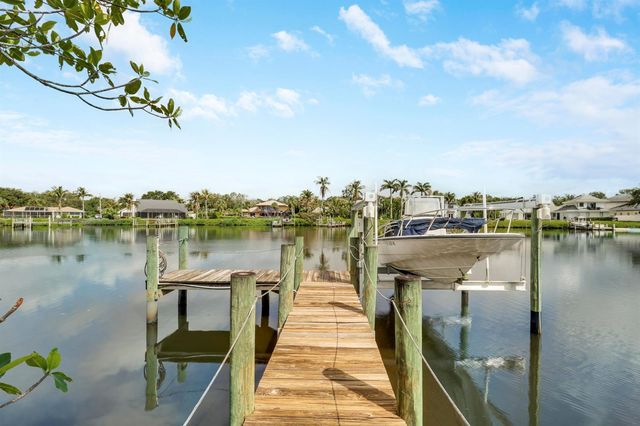 18791 SE River Ridge Road, Jupiter, FL 33469
