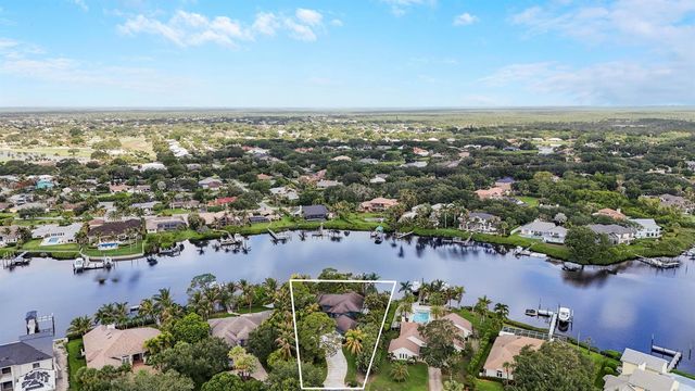 18791 SE River Ridge Road, Jupiter, FL 33469