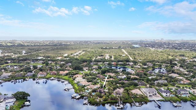 18791 SE River Ridge Road, Jupiter, FL 33469