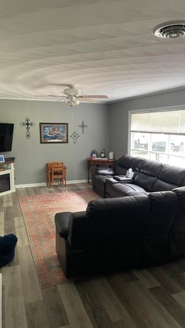 6200 Goodview RD, Goodview, VA 24095