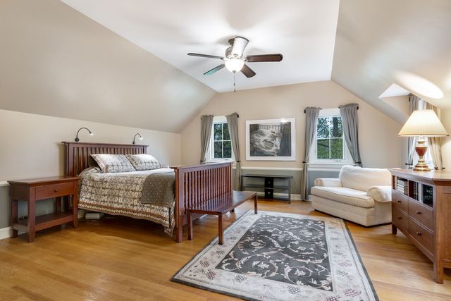 227 Miraflores Avenue, Waukegan, IL 60087