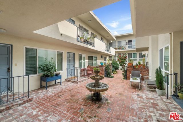 1021 5th Street 107, Santa Monica, CA 90403