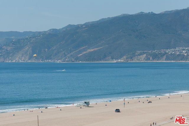 1021 5th Street 107, Santa Monica, CA 90403