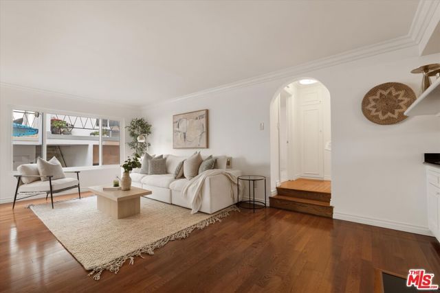 1021 5th Street 107, Santa Monica, CA 90403