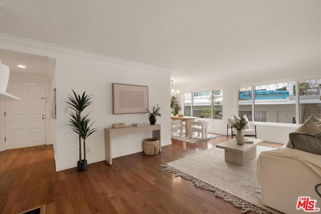 1021 5th Street 107, Santa Monica, CA 90403