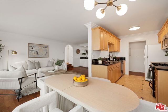 1021 5th Street 107, Santa Monica, CA 90403