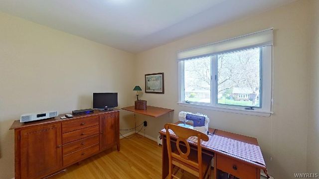 17 Willow Green Drive, Amherst, NY 14228